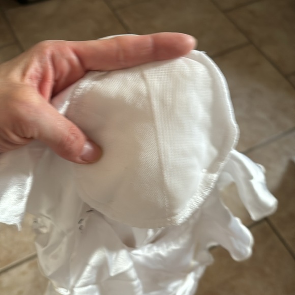 Workers Union Ruffled Long Sleeve - Picture 5 of 6